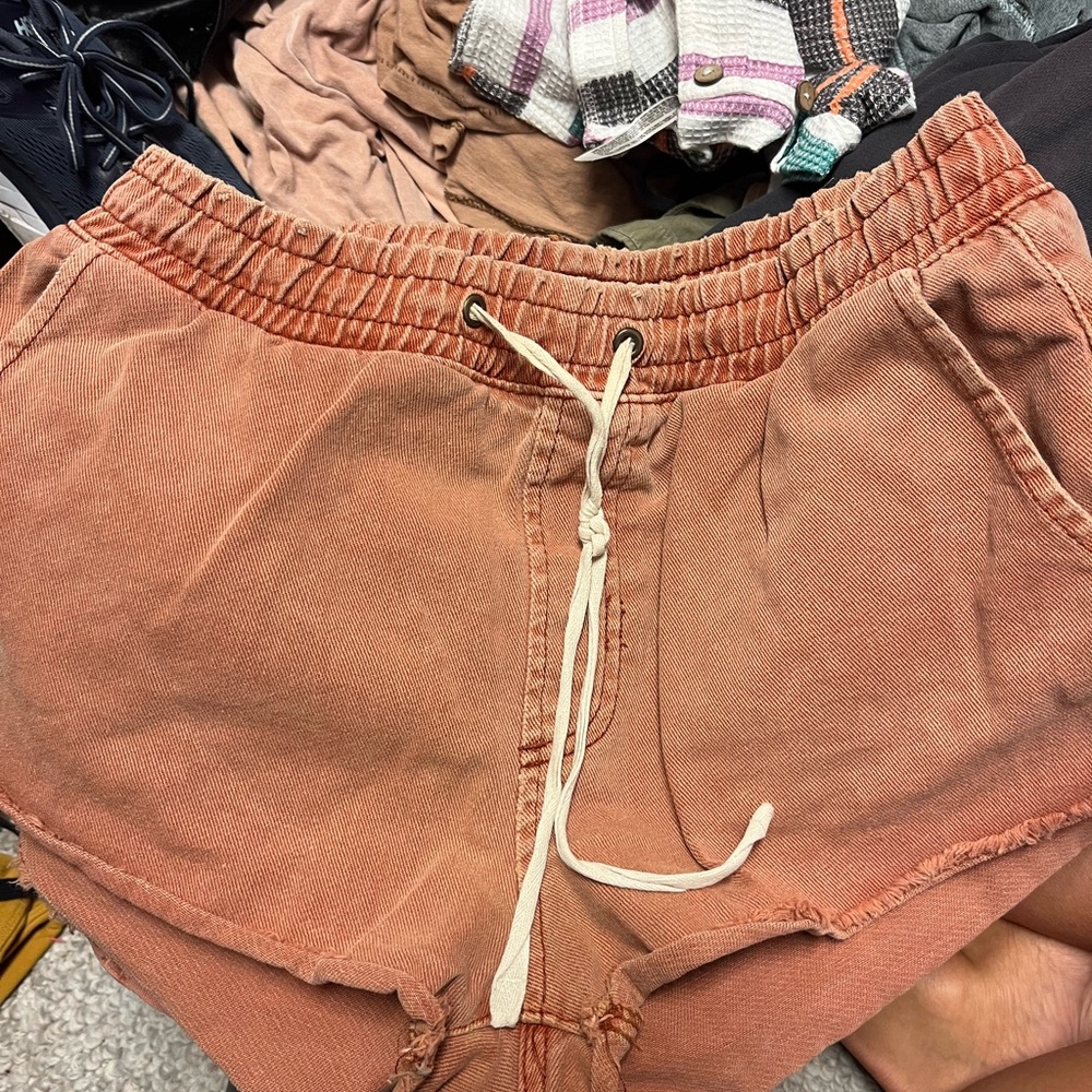 Billabong Brown Athletic Shorts Elastic Waistband
